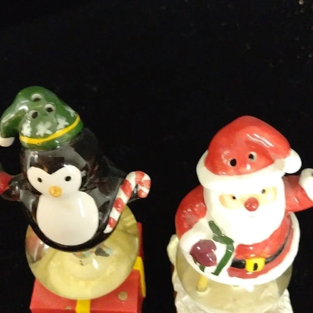 Vintage Holiday Sno Globe Salt & Pepper Shakers